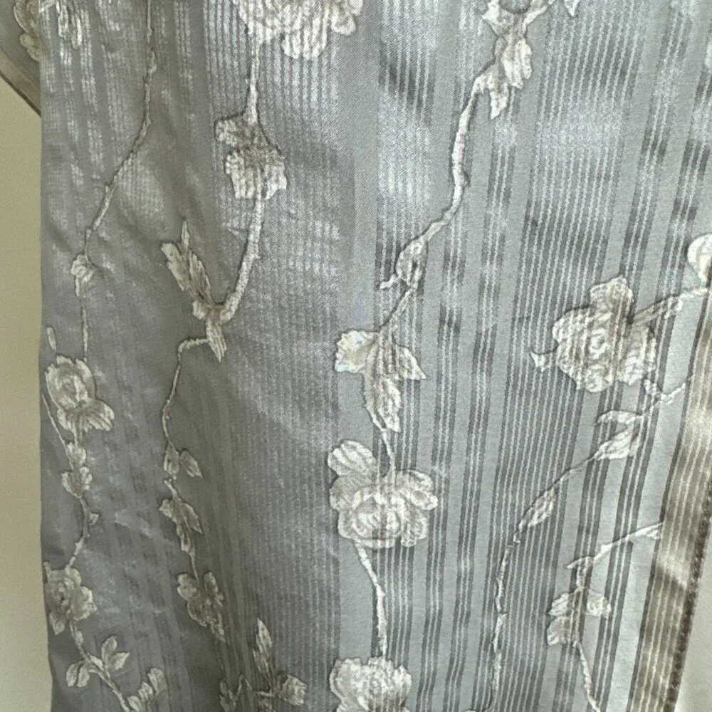 Anne Klein Silk scarf Gray Floral Stripped